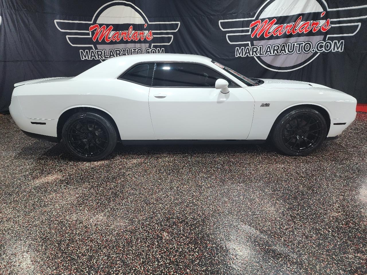 Dodge Challenger 2dr Cpe R/T 2016