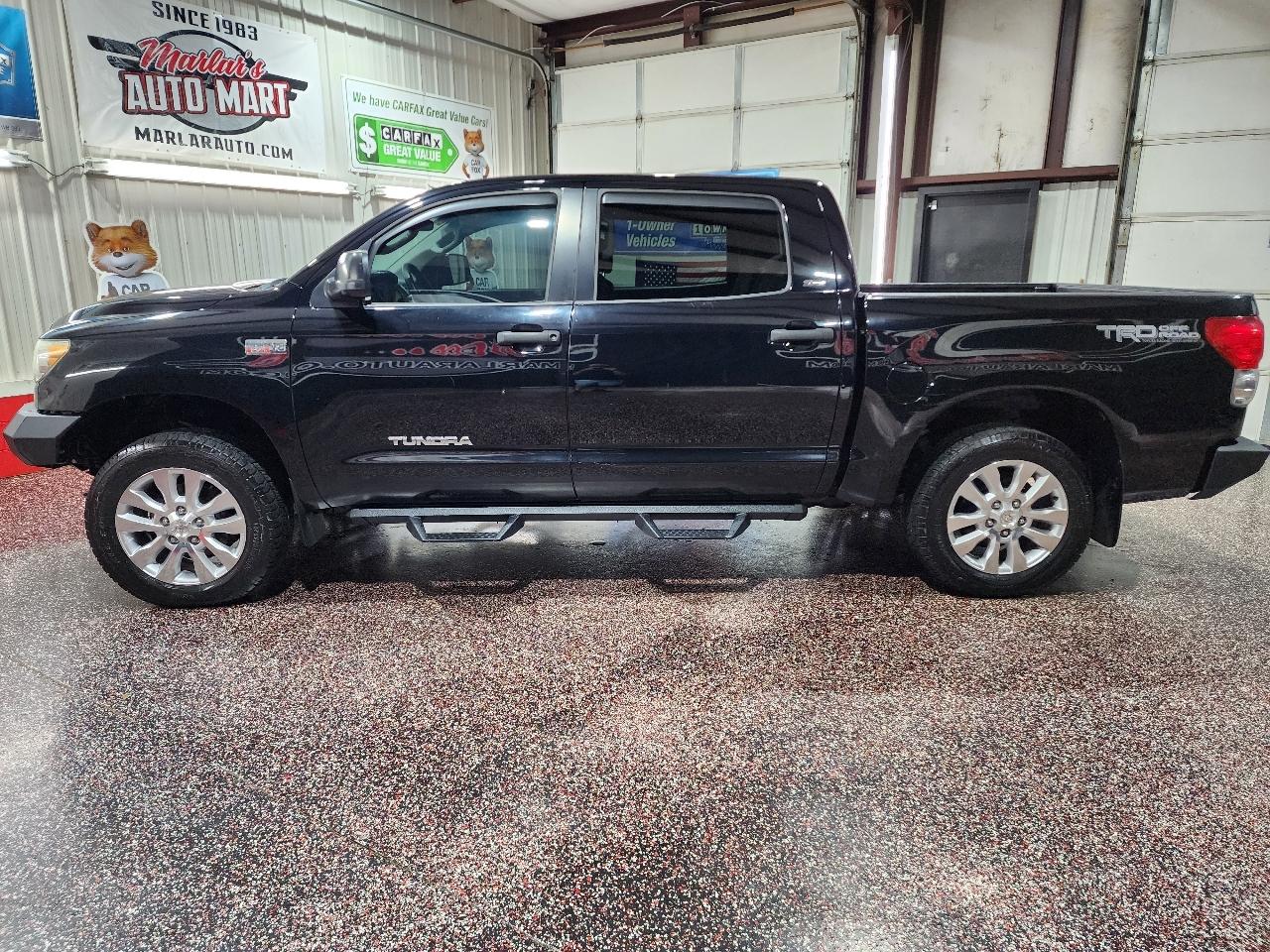 Toyota Tundra 4WD Truck CrewMax 5.7L V8 6-Spd AT (Natl) 2008