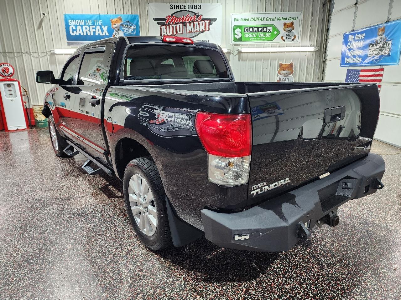 Toyota Tundra 4WD Truck CrewMax 5.7L V8 6-Spd AT (Natl) 2008