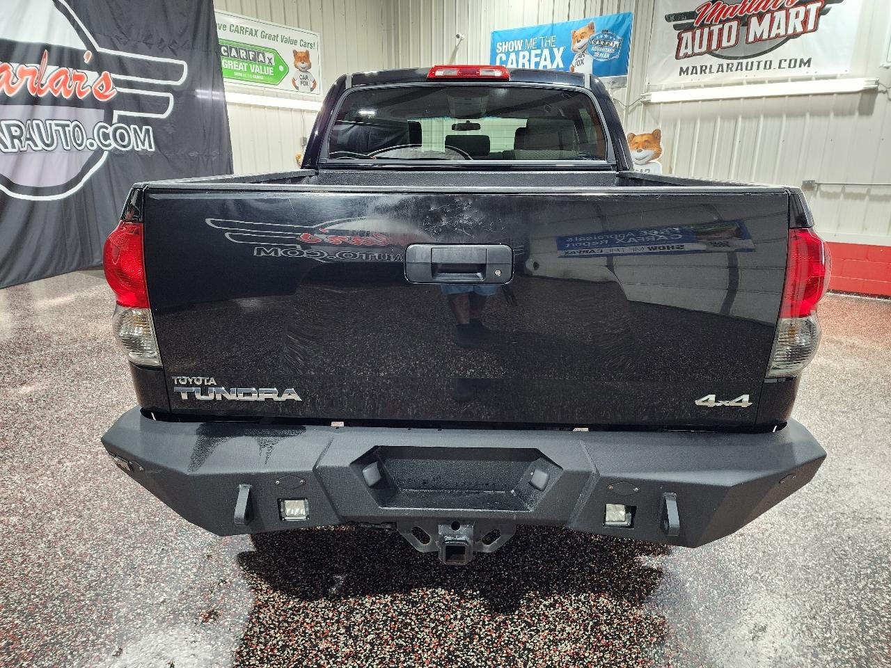 Toyota Tundra 4WD Truck CrewMax 5.7L V8 6-Spd AT (Natl) 2008