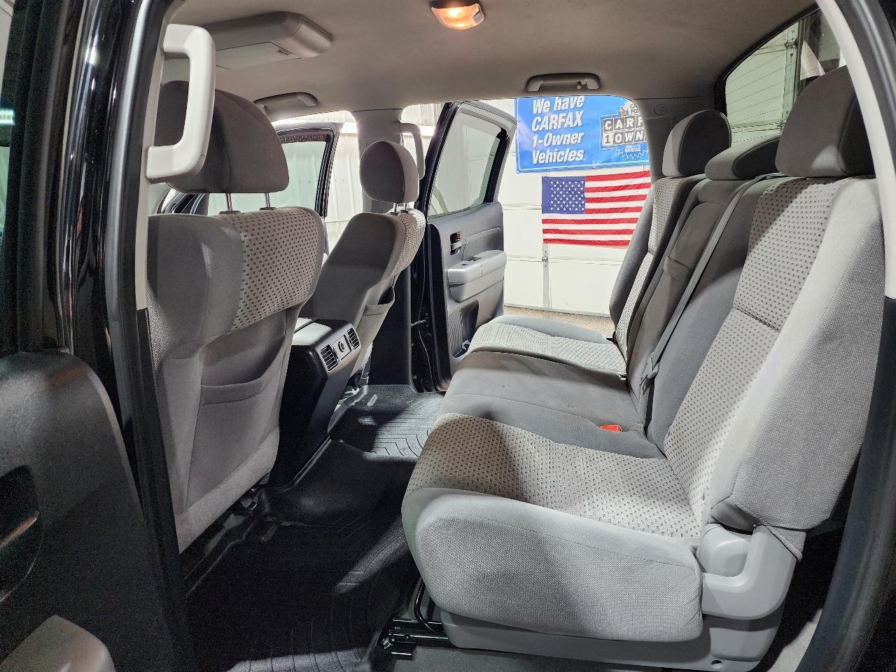 Toyota Tundra 4WD Truck CrewMax 5.7L V8 6-Spd AT (Natl) 2008