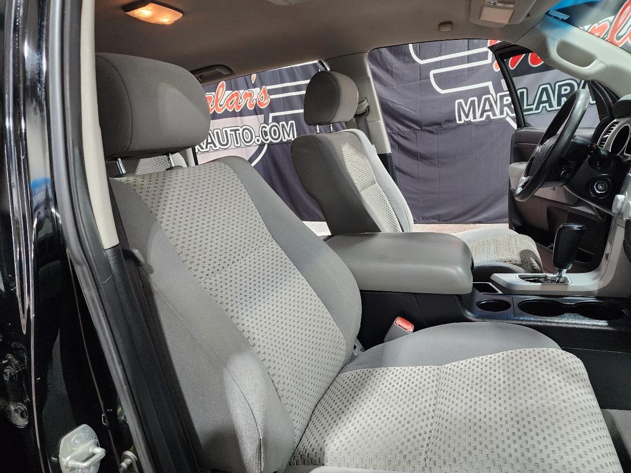 Toyota Tundra 4WD Truck CrewMax 5.7L V8 6-Spd AT (Natl) 2008