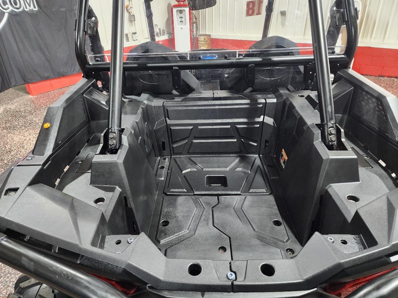 Polaris RZR XP Turbo  2018