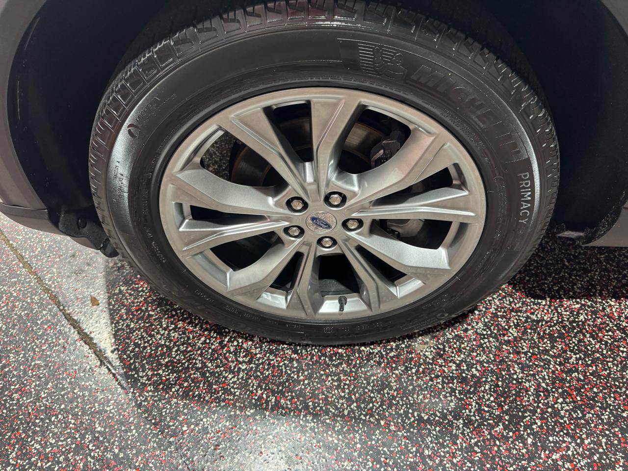 Ford Explorer Limited 4WD 2020
