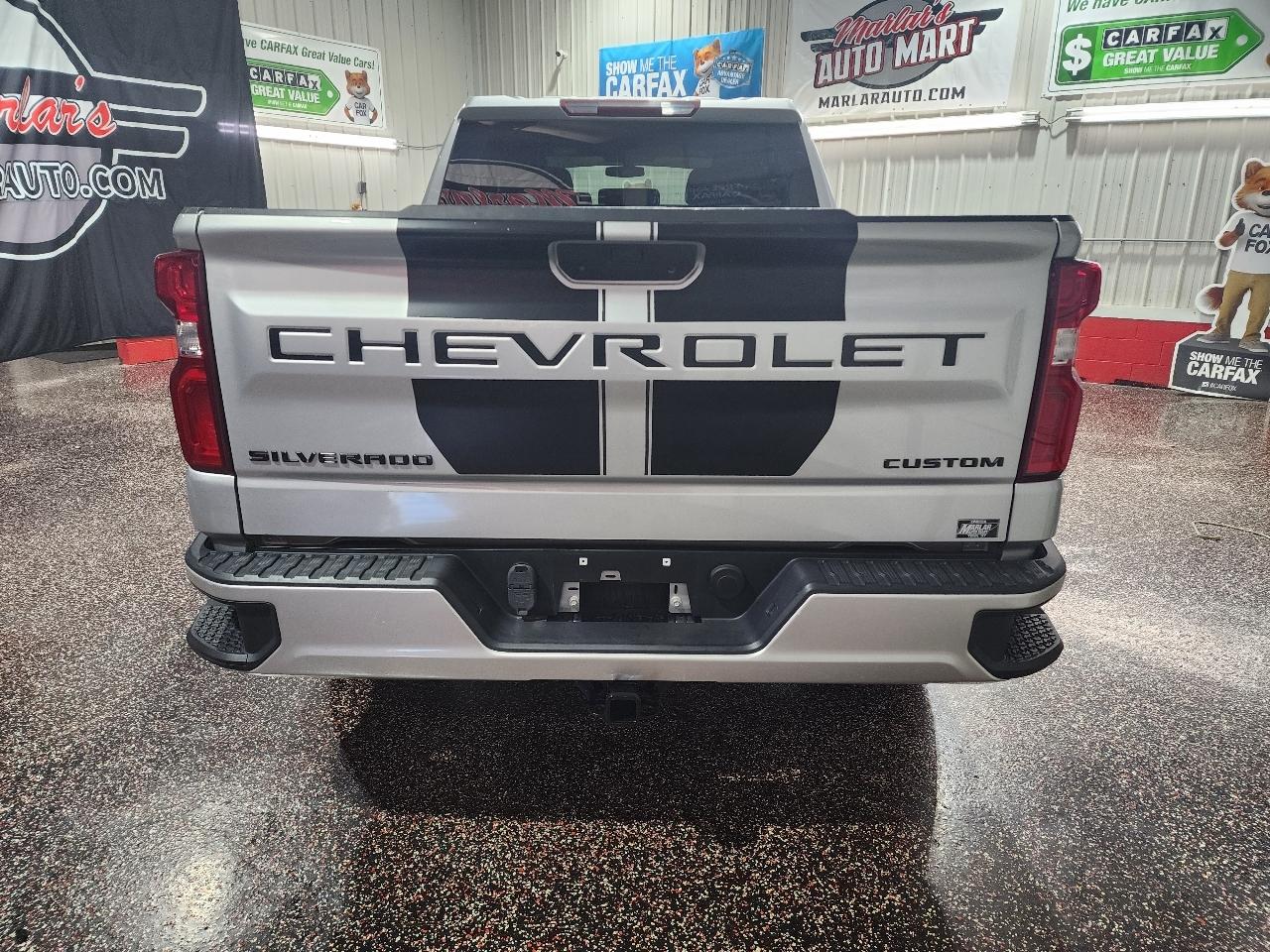 Chevrolet Silverado 1500 4WD Crew Cab 157" Custom 2020