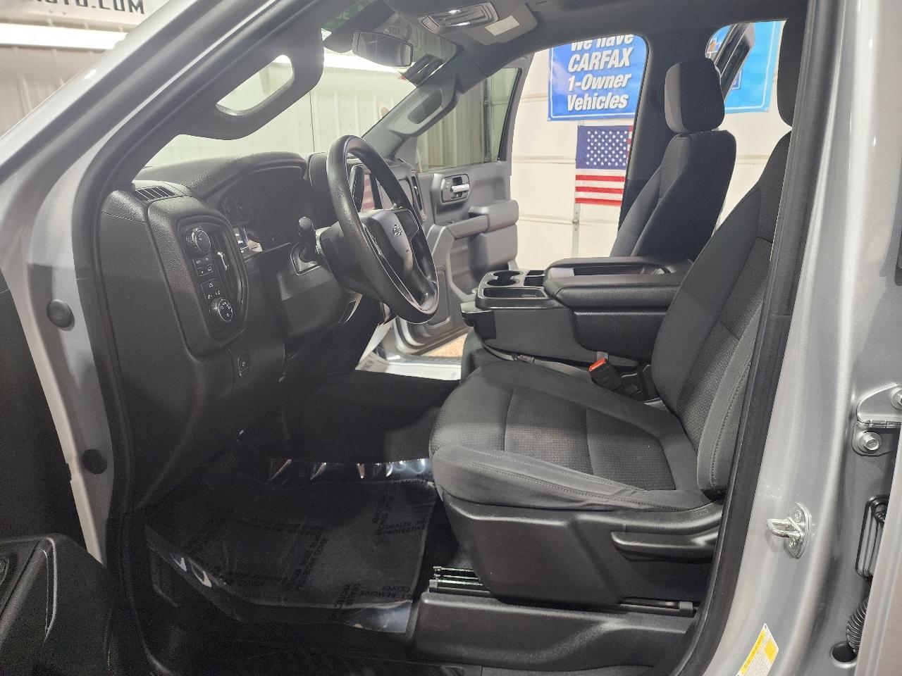 Chevrolet Silverado 1500 4WD Crew Cab 157" Custom 2020