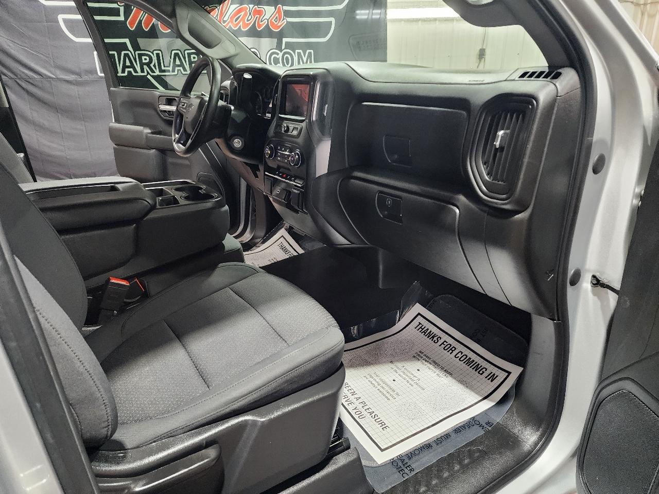 Chevrolet Silverado 1500 4WD Crew Cab 157" Custom 2020