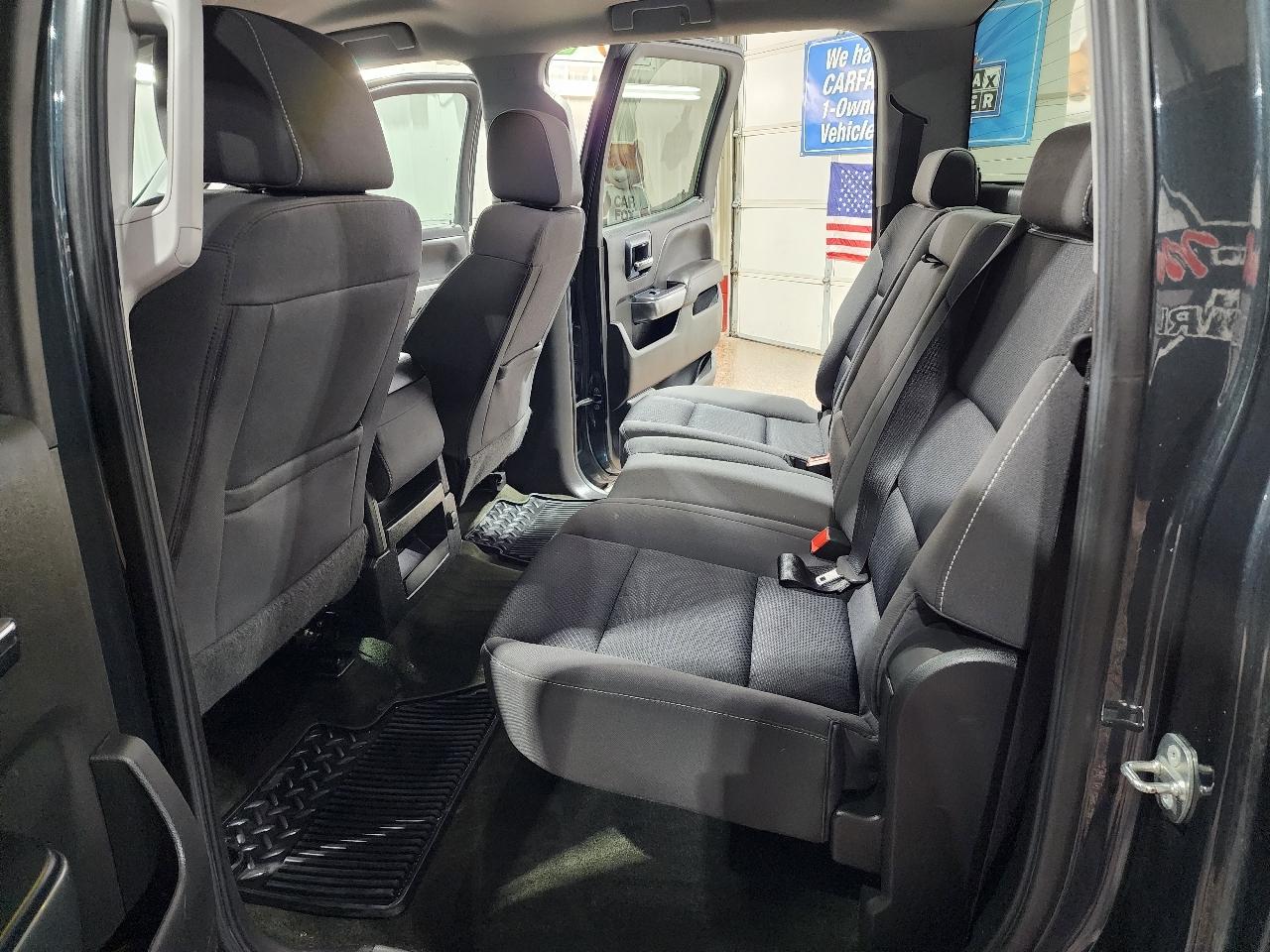 Chevrolet Silverado 1500 4WD Crew Cab 143.5" LT w/1LT 2018