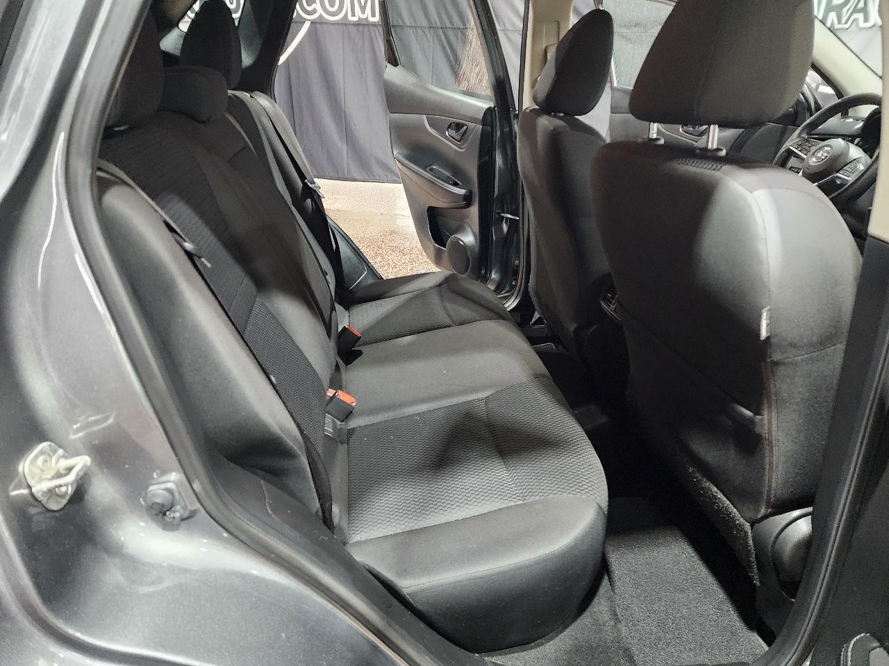 Nissan Rogue Sport FWD S 2019