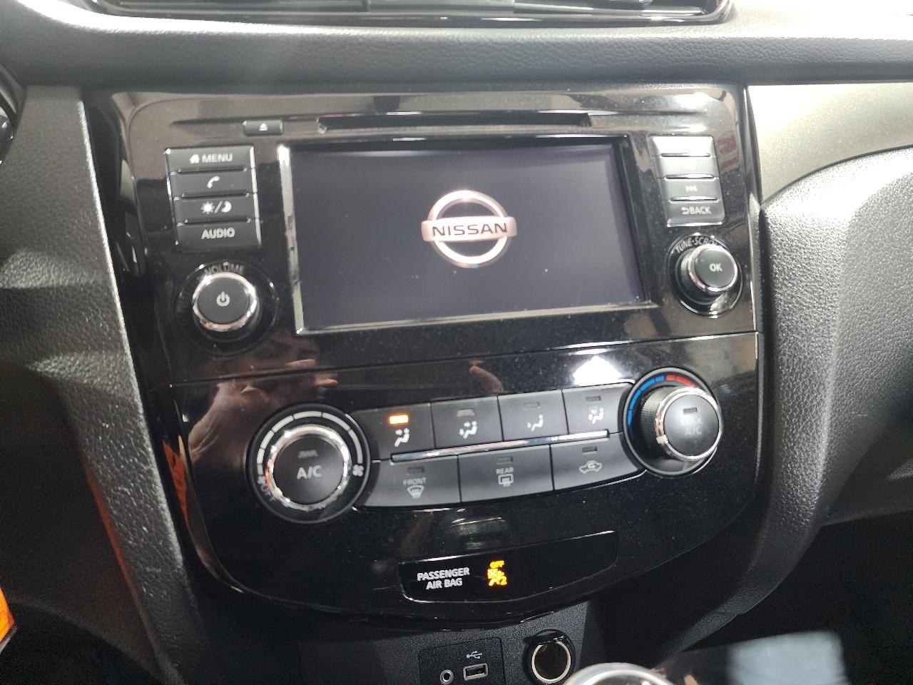 Nissan Rogue Sport FWD S 2019