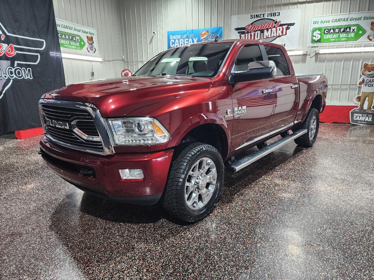 RAM 2500 Limited 4x4 Crew Cab 6'4" Box 2017