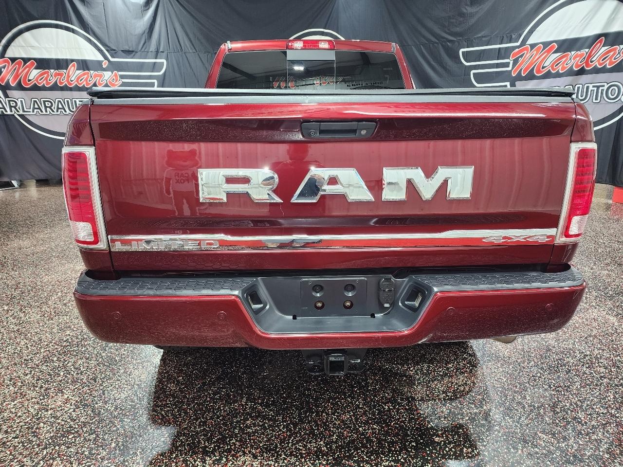 RAM 2500 Limited 4x4 Crew Cab 6'4" Box 2017