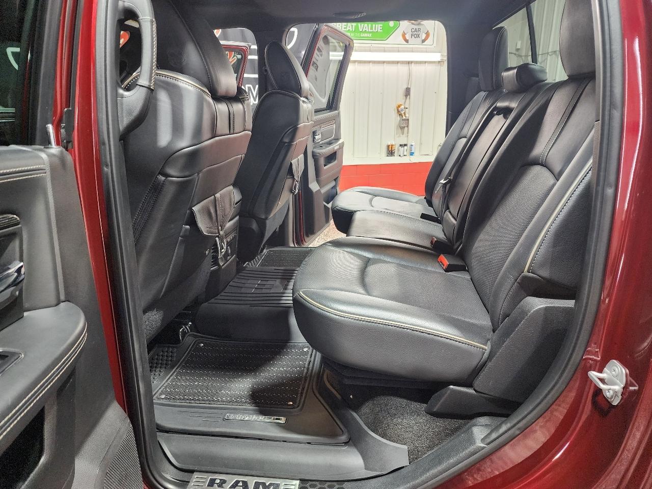RAM 2500 Limited 4x4 Crew Cab 6'4" Box 2017