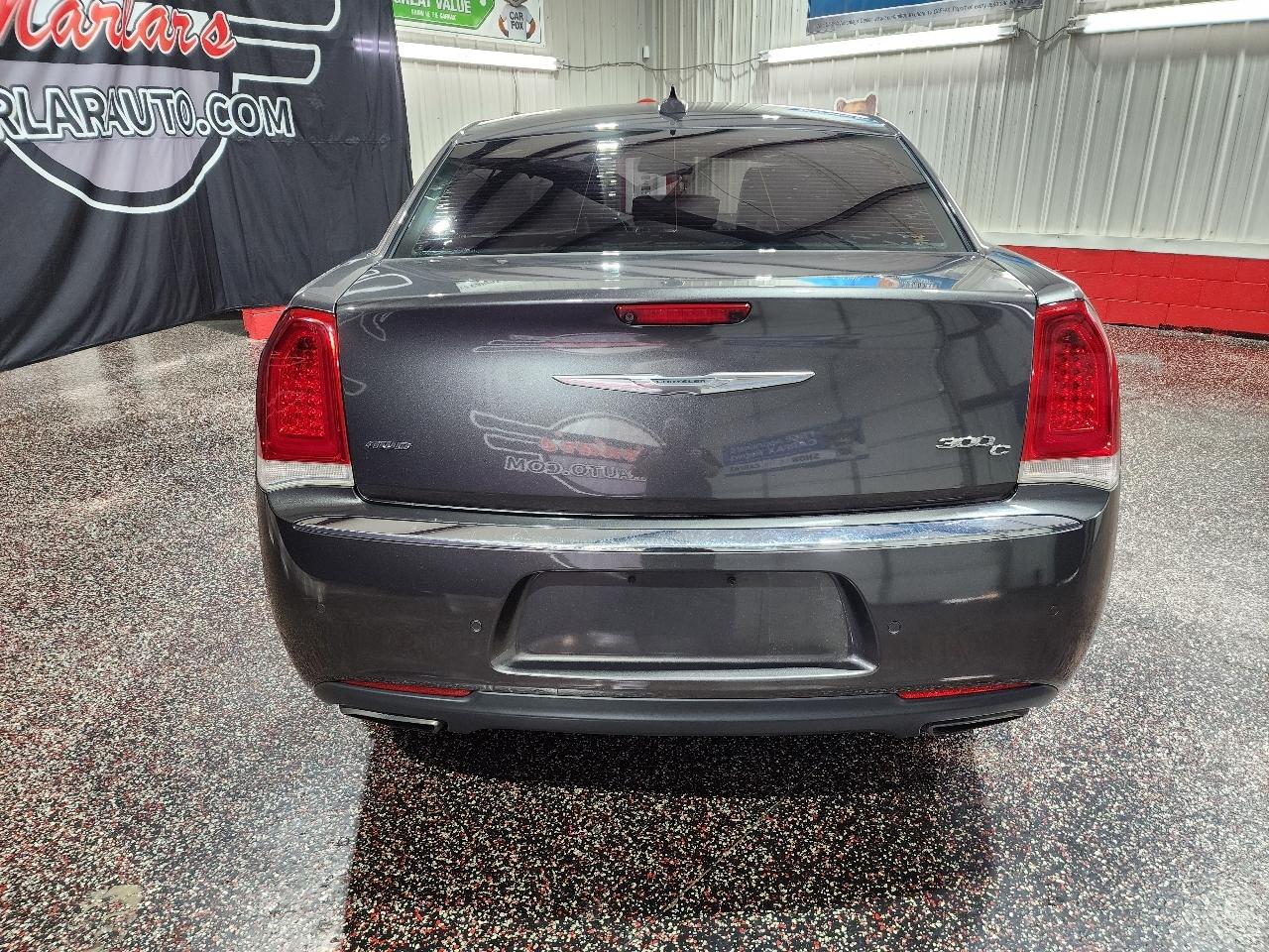 Chrysler 300 300C AWD 2017