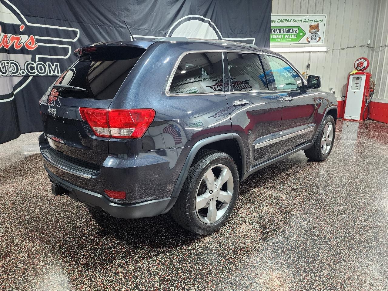 Jeep Grand Cherokee 4WD 4dr Overland 2013