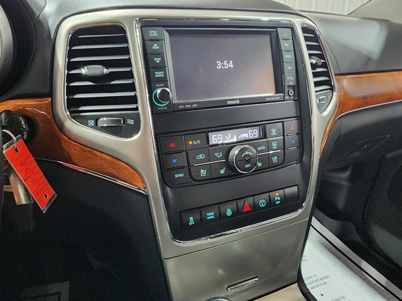 Jeep Grand Cherokee 4WD 4dr Overland 2013