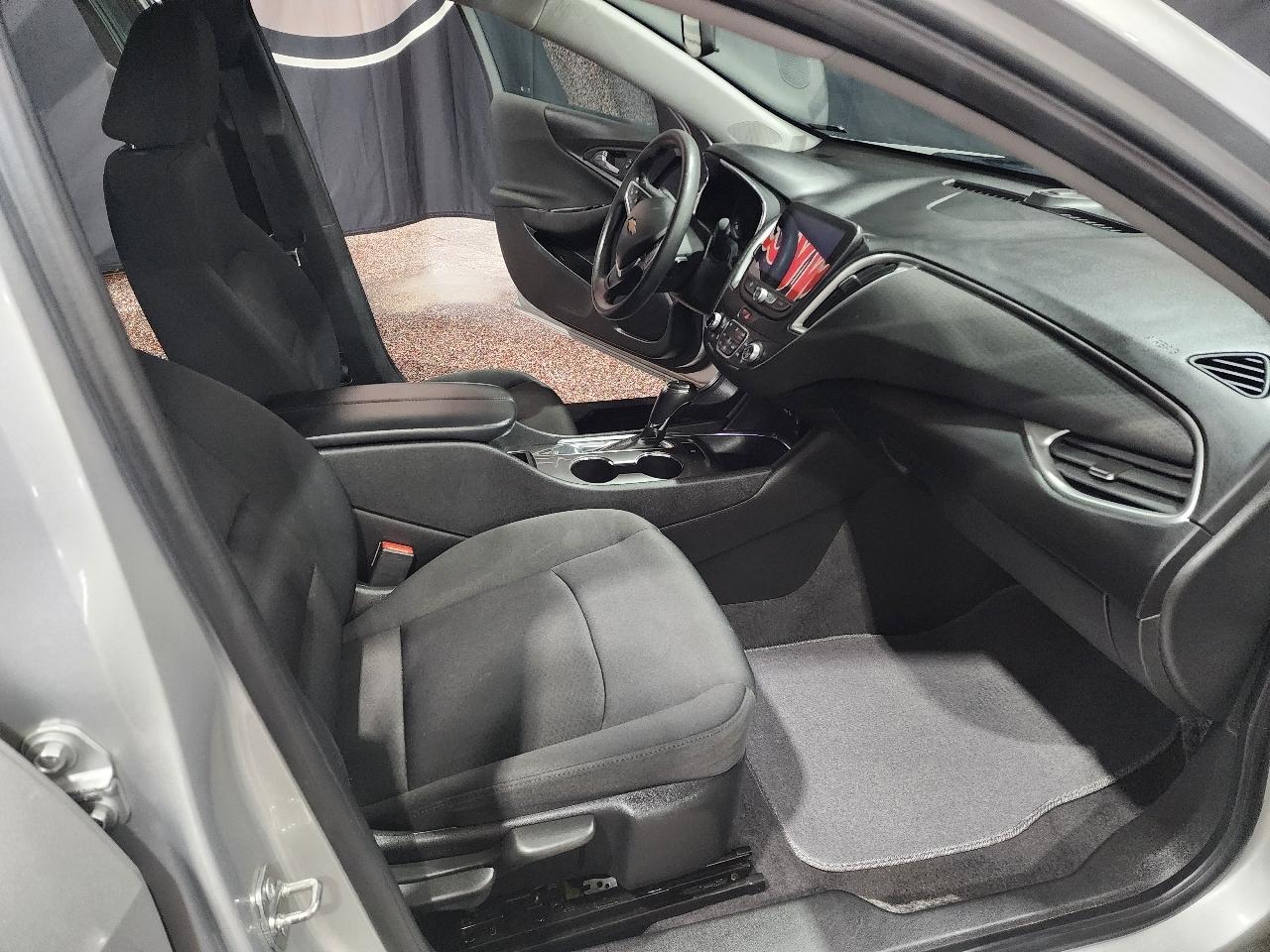 Chevrolet Malibu 4dr Sdn LT w/1LT 2019