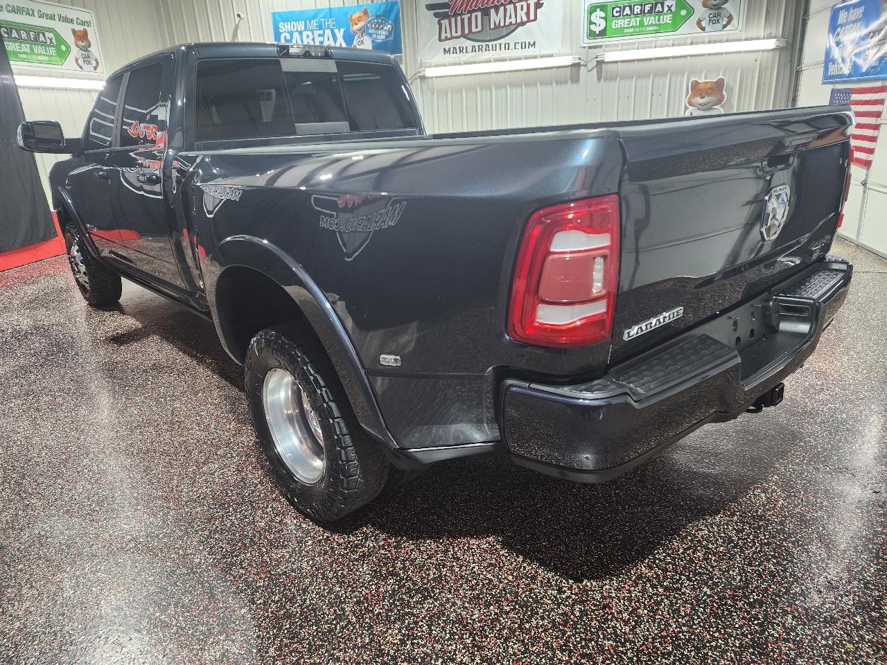 RAM 3500 Laramie 4x4 Crew Cab 8' Box 2019