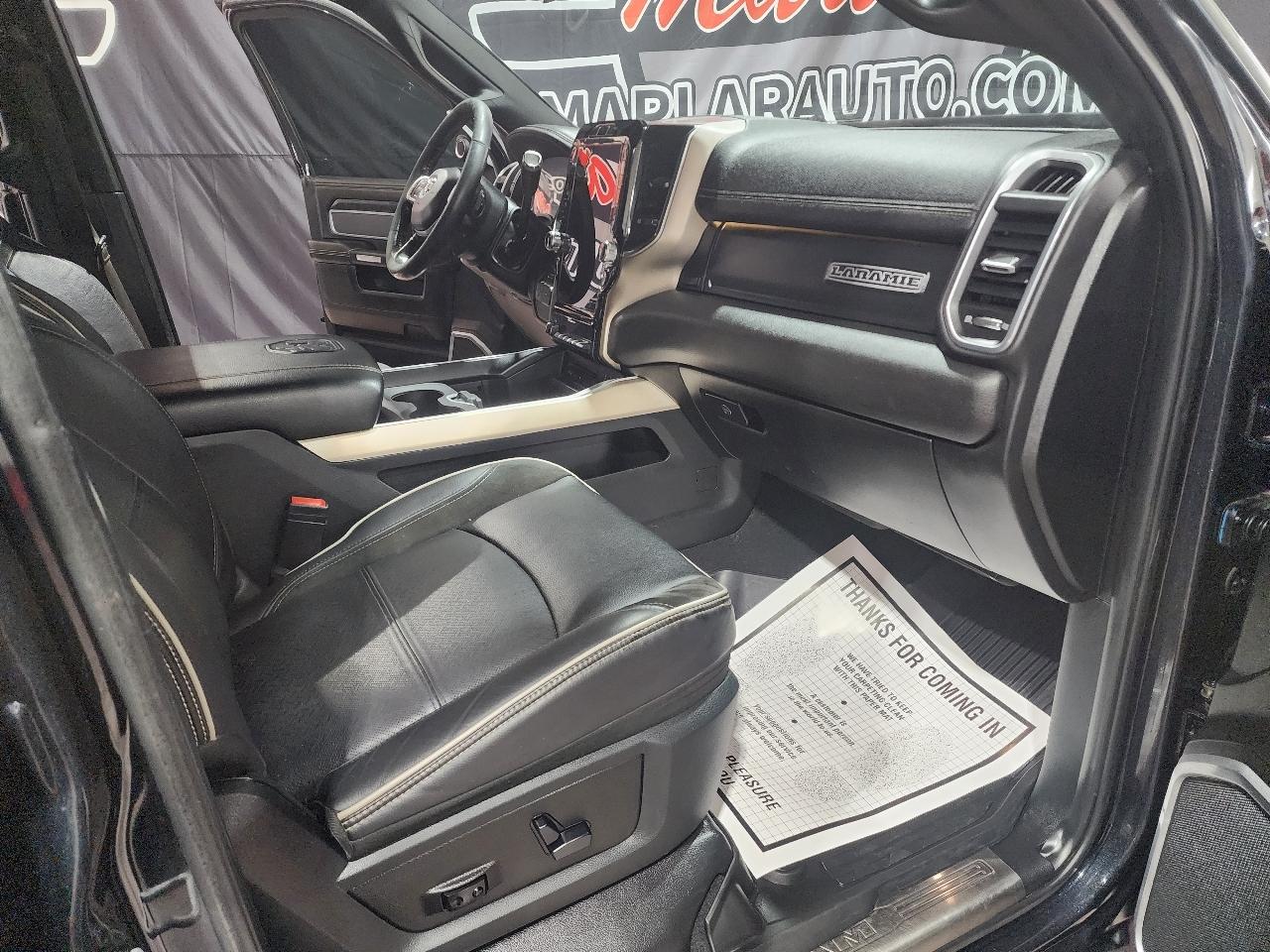 RAM 3500 Laramie 4x4 Crew Cab 8' Box 2019