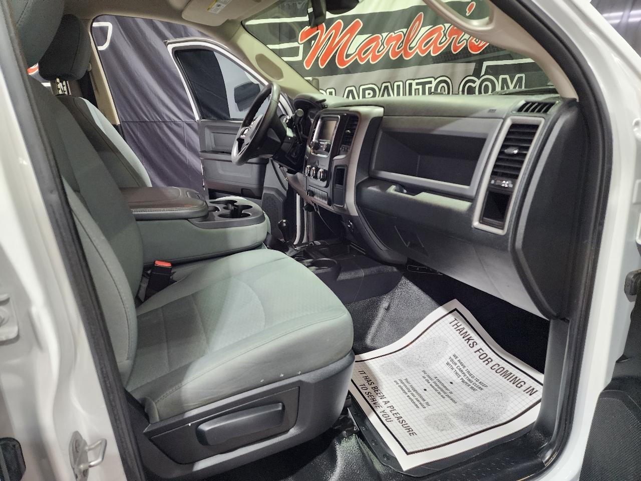 RAM 4500 4WD Crew Cab 173" WB 60" CA Tradesman 2015