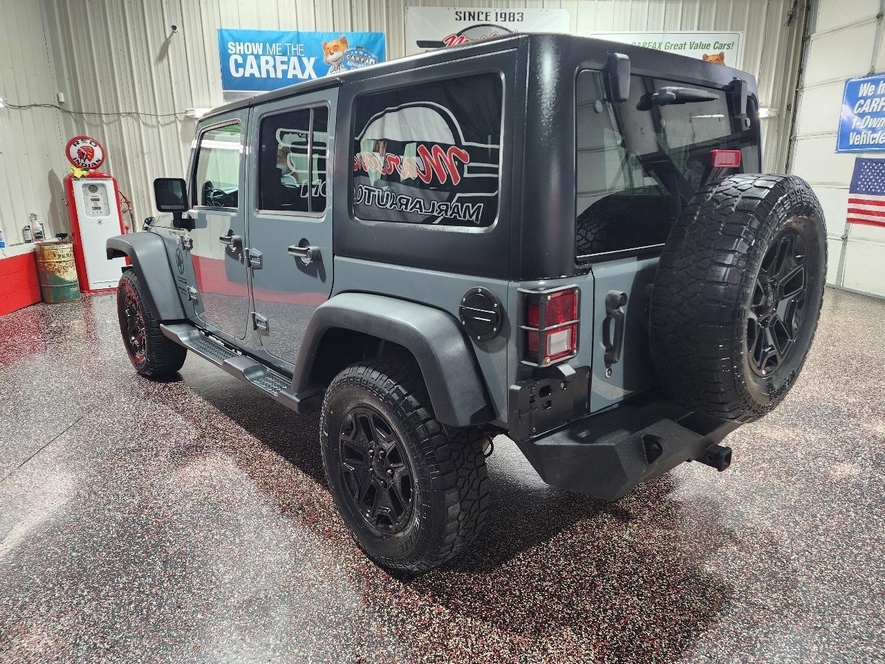 Jeep Wrangler Unlimited 4WD 4dr Sport 2014
