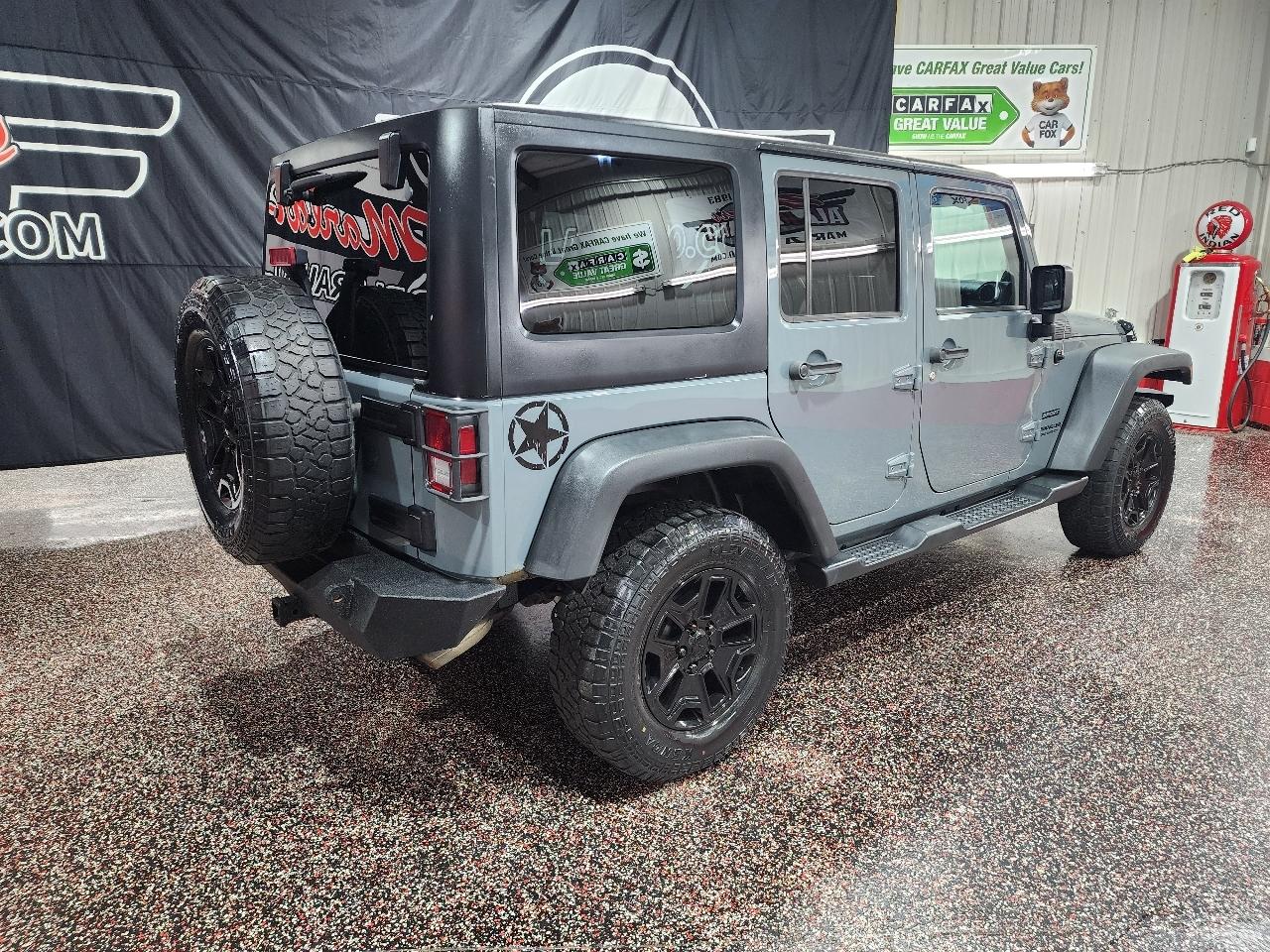 Jeep Wrangler Unlimited 4WD 4dr Sport 2014