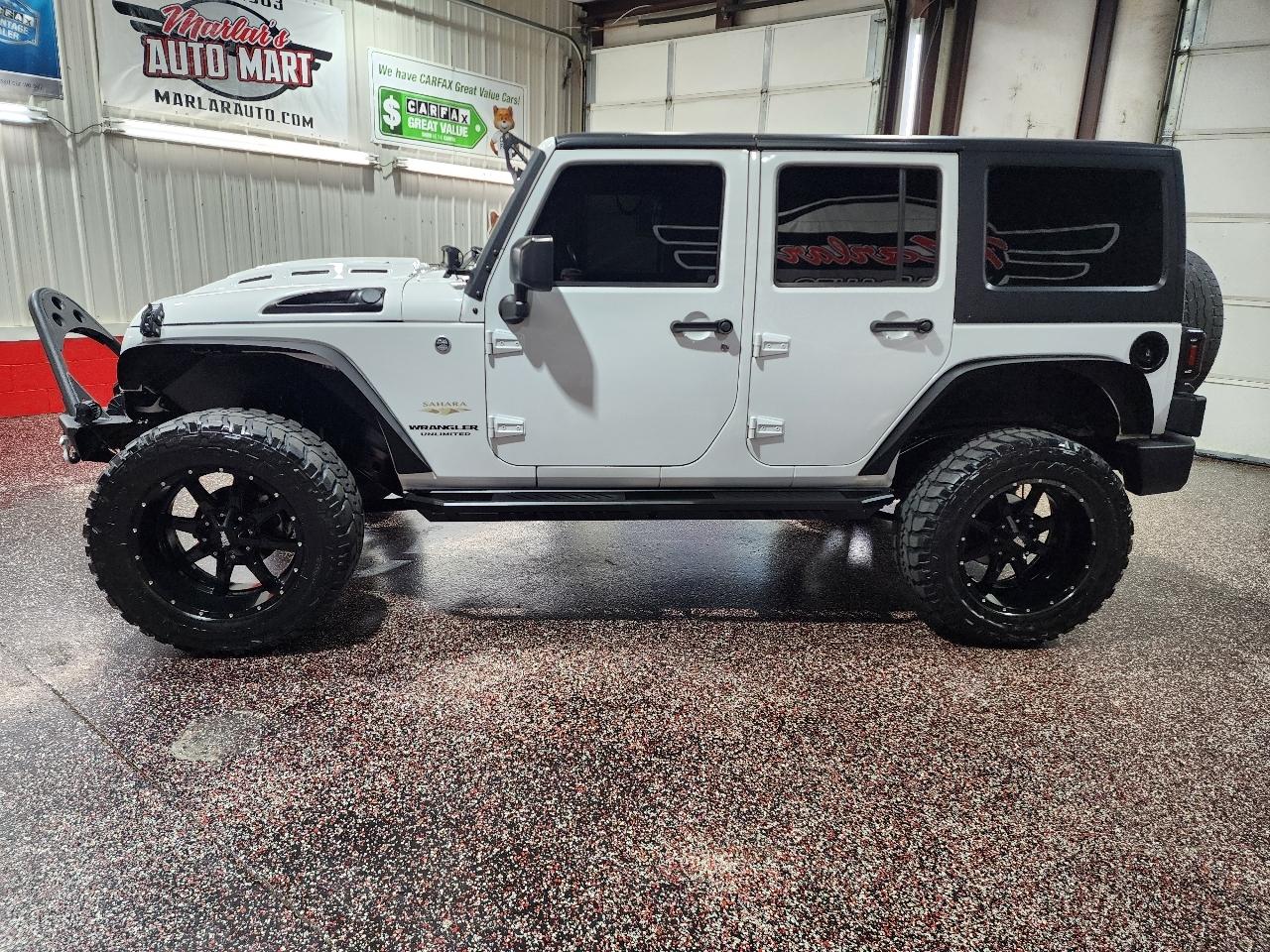 Jeep Wrangler Unlimited 4WD 4dr Sahara 2015