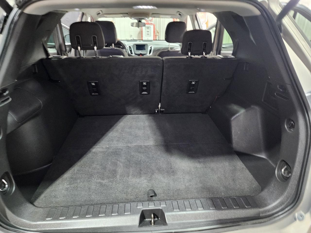 Chevrolet Equinox AWD 4dr LT w/1LT 2019