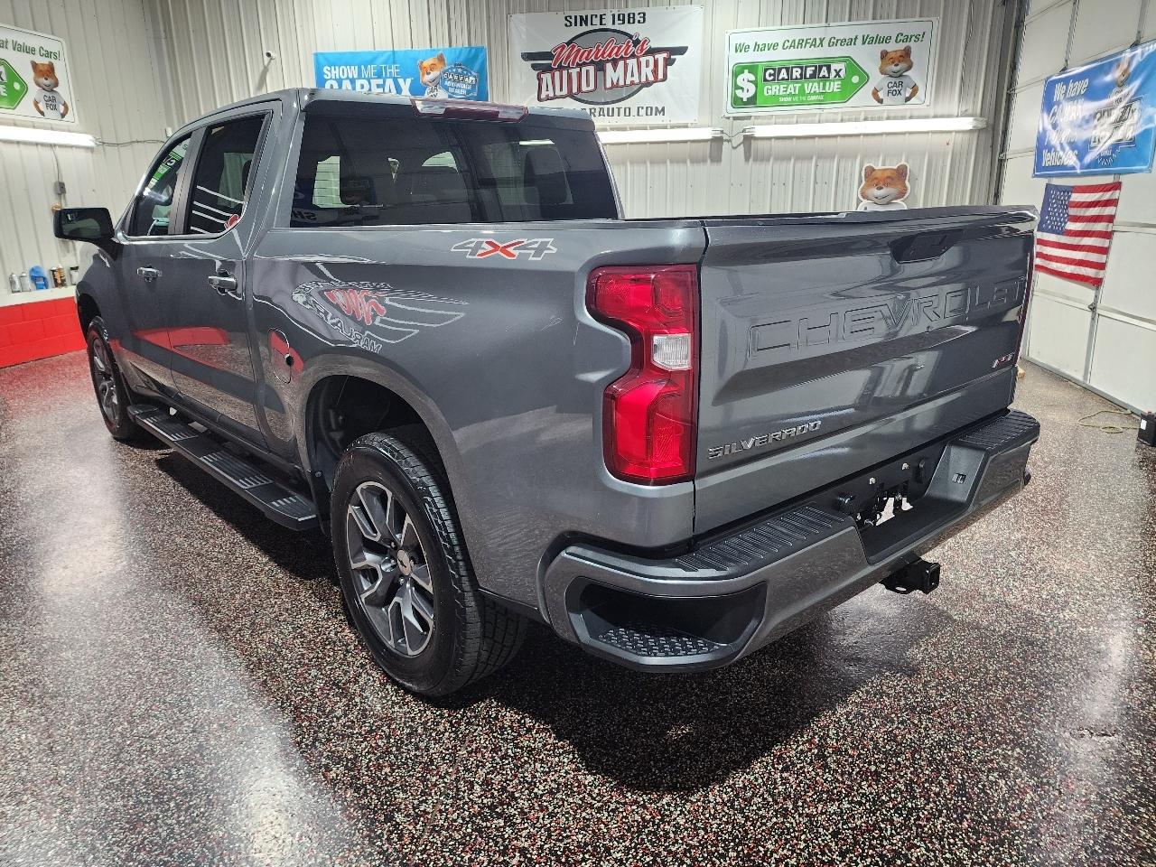 Chevrolet Silverado 1500 4WD Crew Cab 147" RST 2020