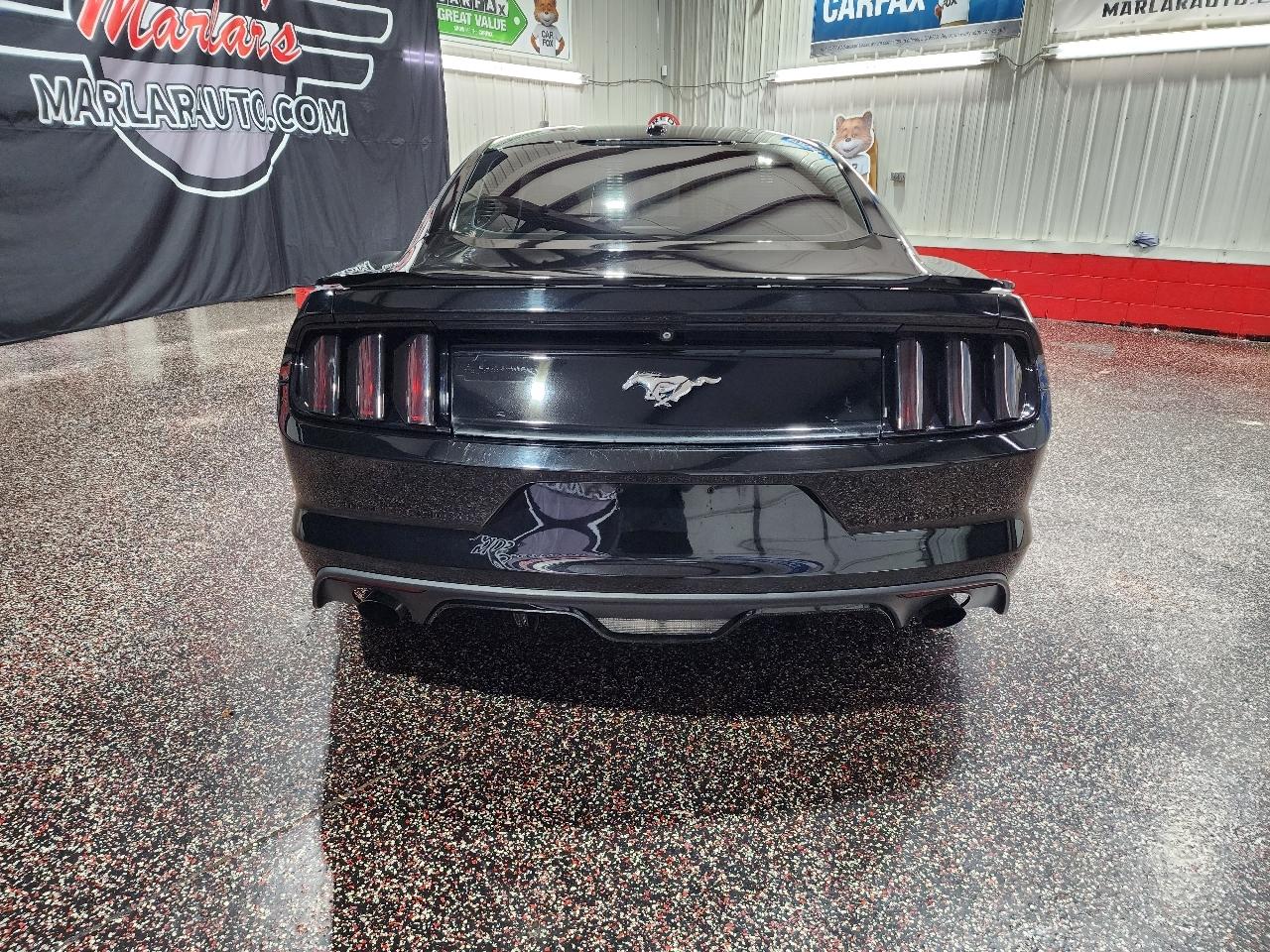 Ford Mustang 2dr Fastback EcoBoost 2015