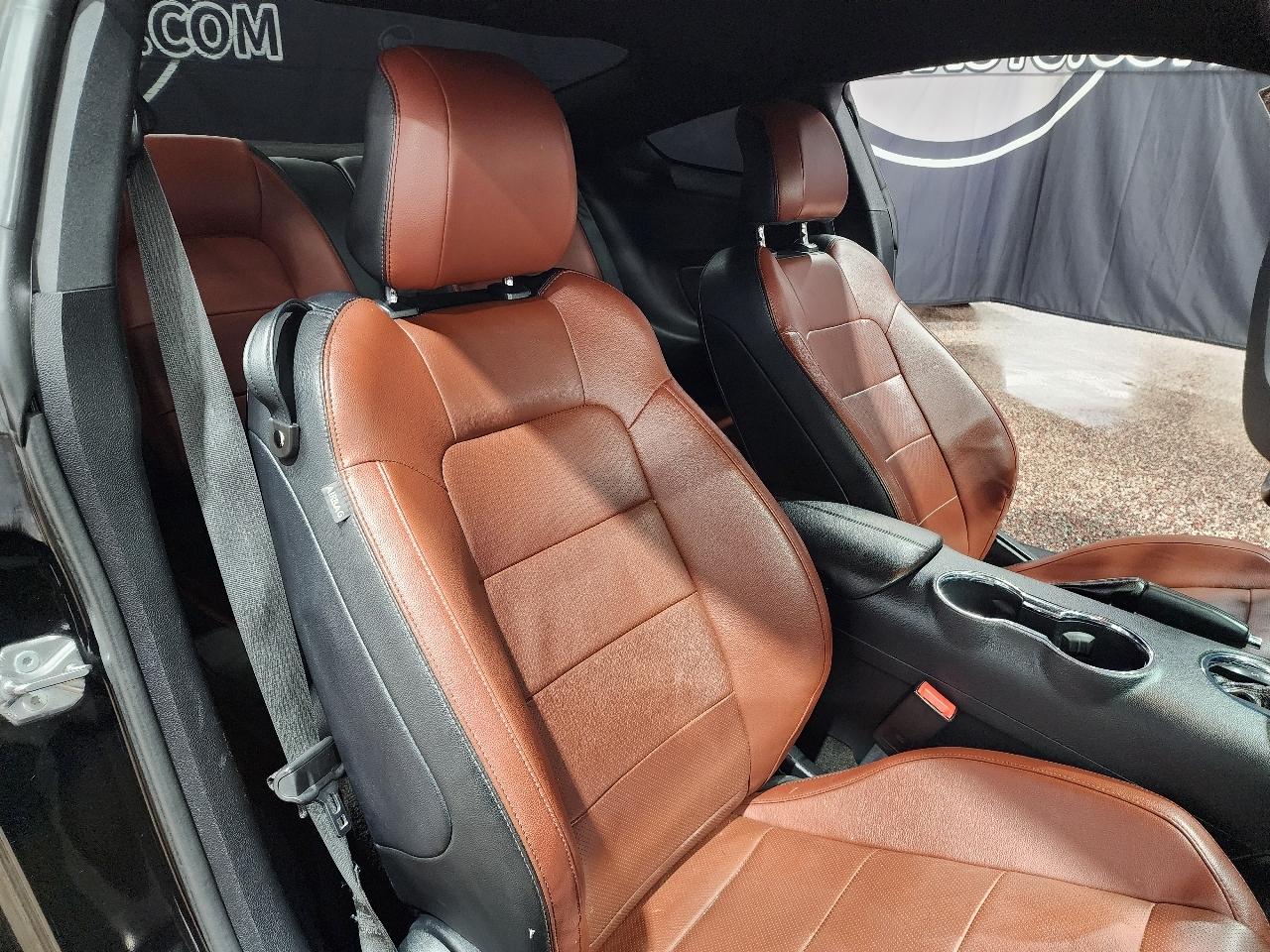 Ford Mustang 2dr Fastback EcoBoost 2015