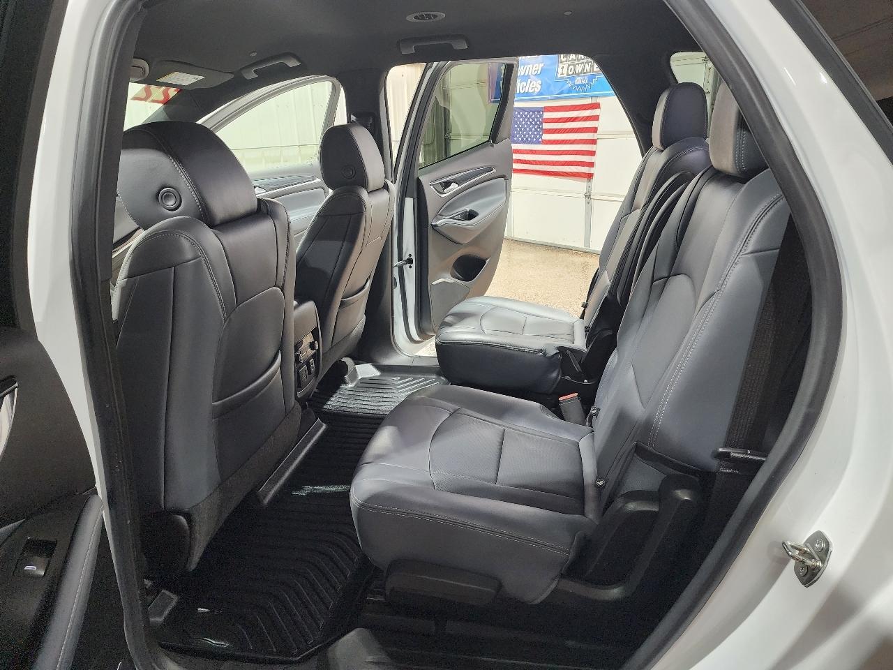 Buick Enclave AWD 4dr Premium 2022