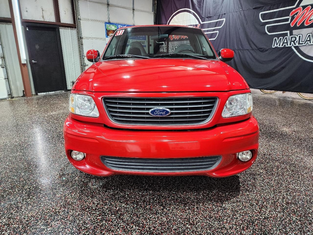 Ford F-150 Reg Cab Flareside 120" Lightning 2001