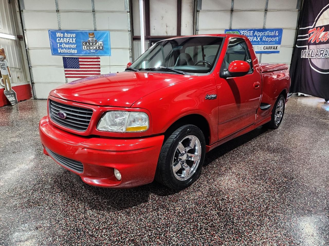 Ford F-150 Reg Cab Flareside 120" Lightning 2001