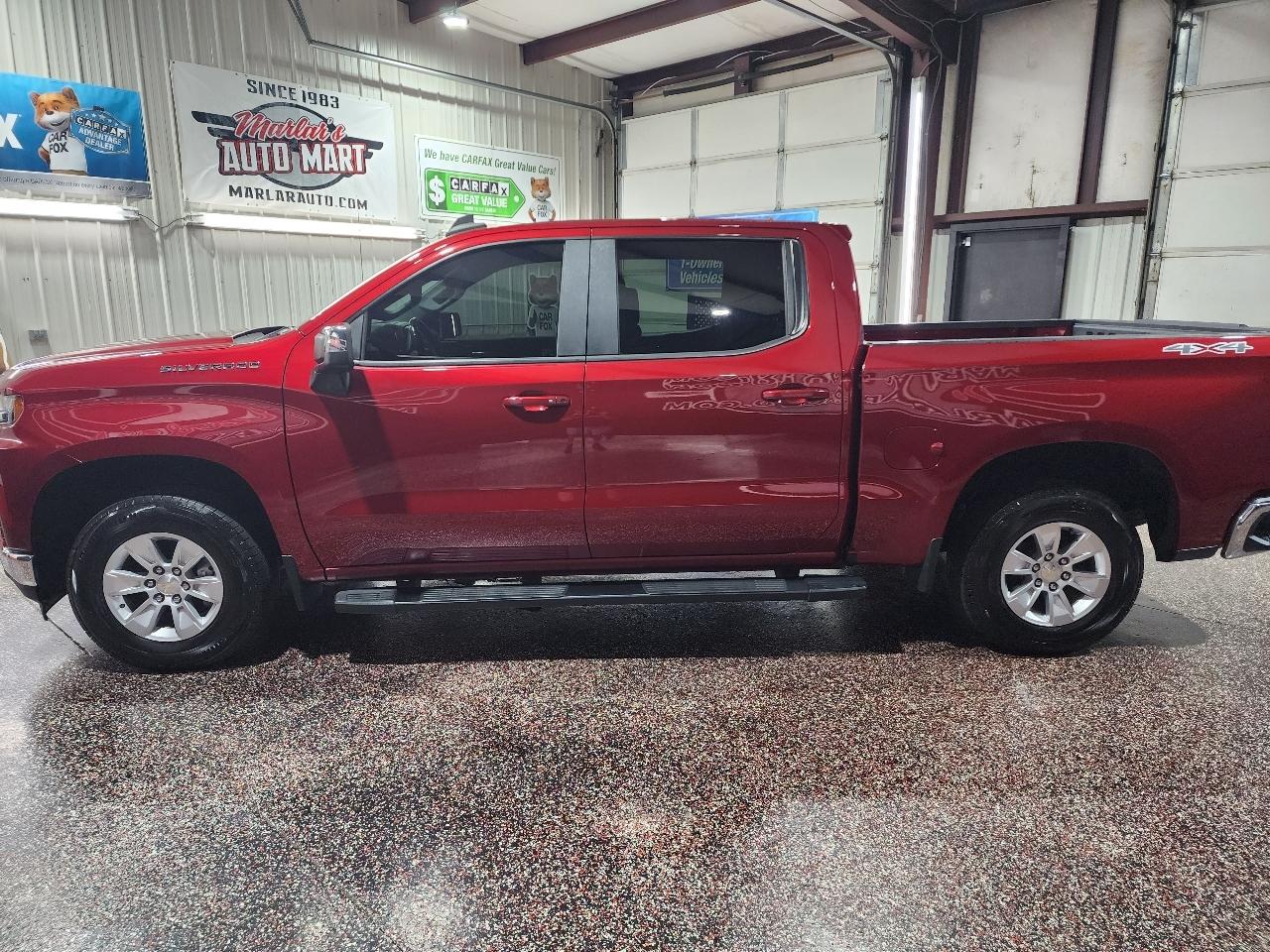 Chevrolet Silverado 1500 4WD Crew Cab 147" LT 2020