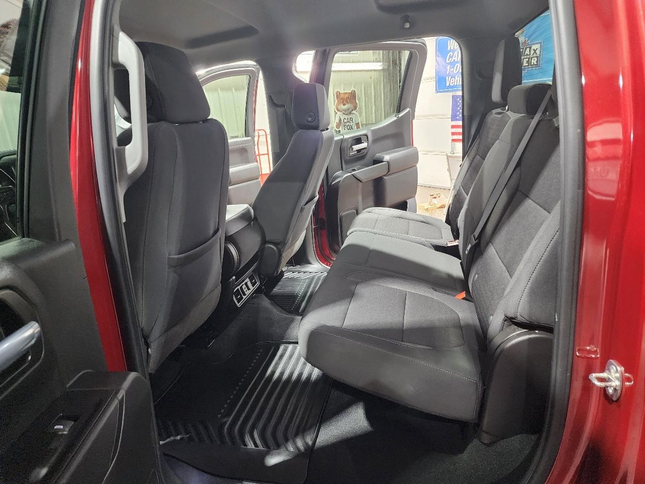 Chevrolet Silverado 1500 4WD Crew Cab 147" LT 2020