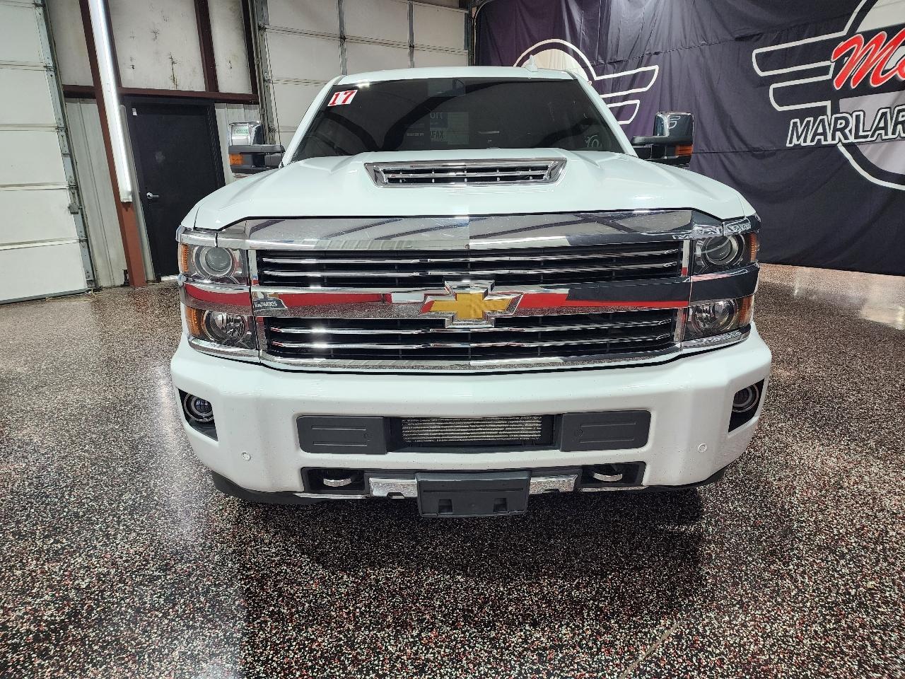 Chevrolet Silverado 2500HD 4WD Crew Cab 153.7" High Country 2017