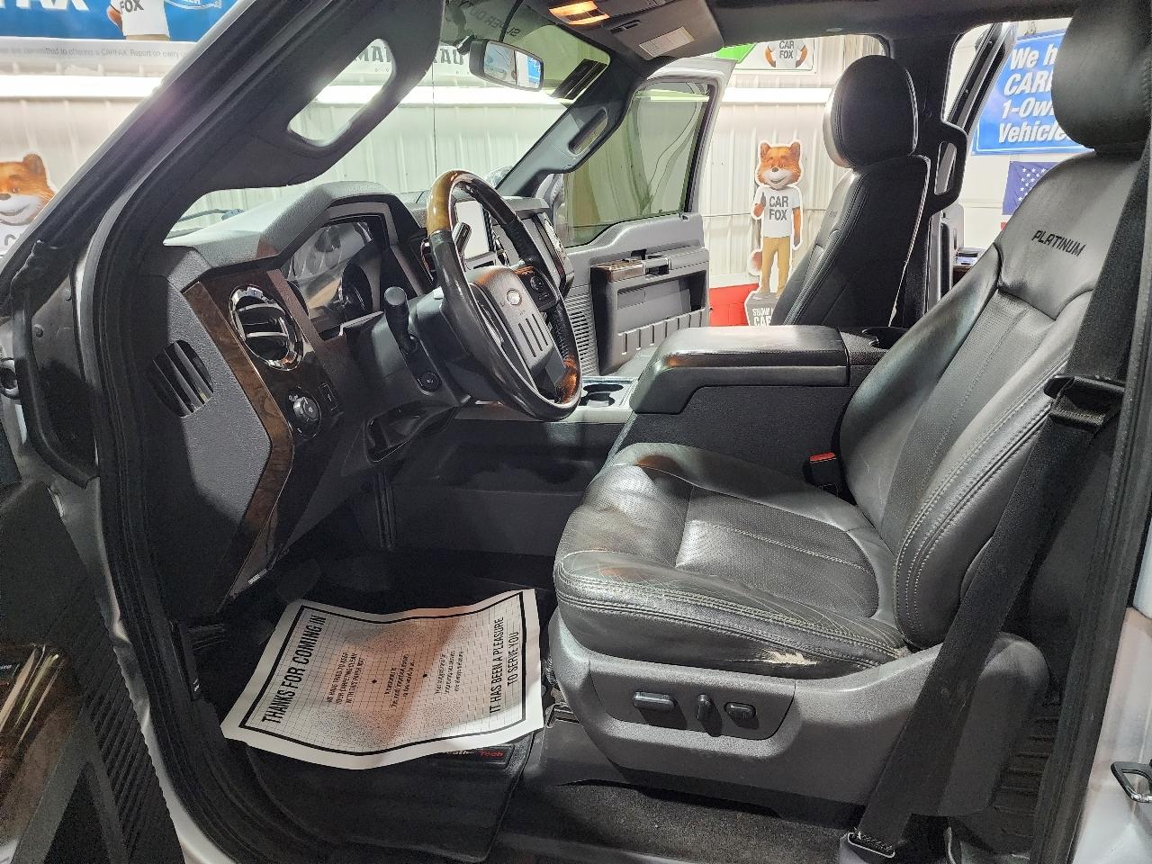 Ford Super Duty F-250 SRW 4WD Crew Cab 172" Platinum 2016