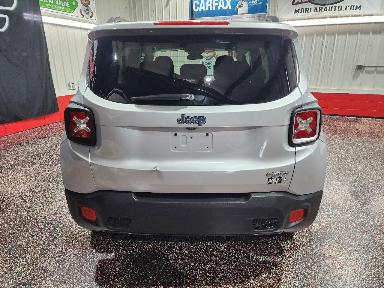 Jeep Renegade FWD 4dr Latitude 2016