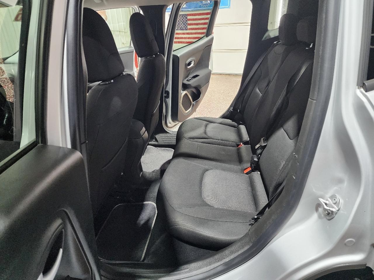 Jeep Renegade FWD 4dr Latitude 2016