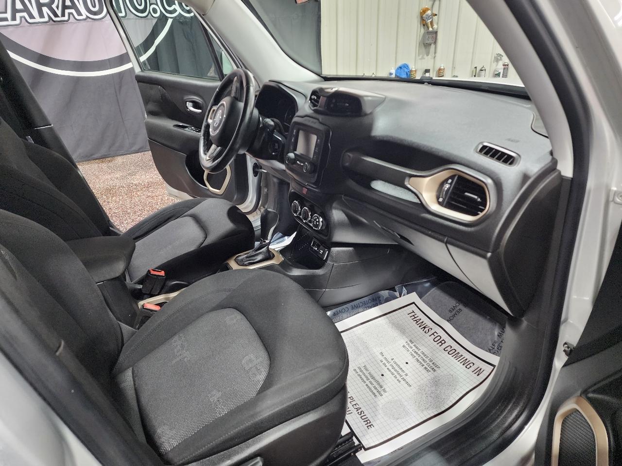 Jeep Renegade FWD 4dr Latitude 2016