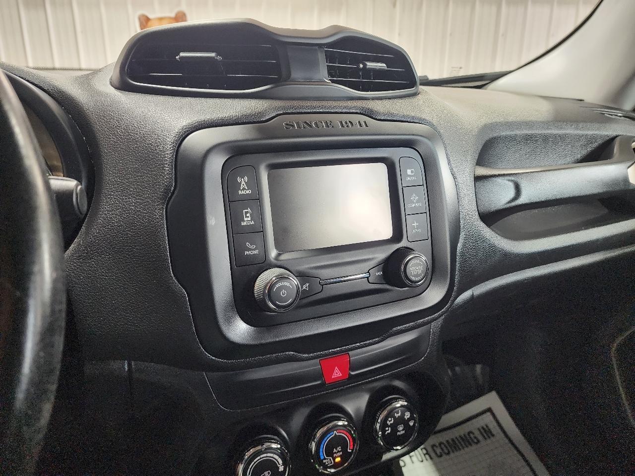 Jeep Renegade FWD 4dr Latitude 2016