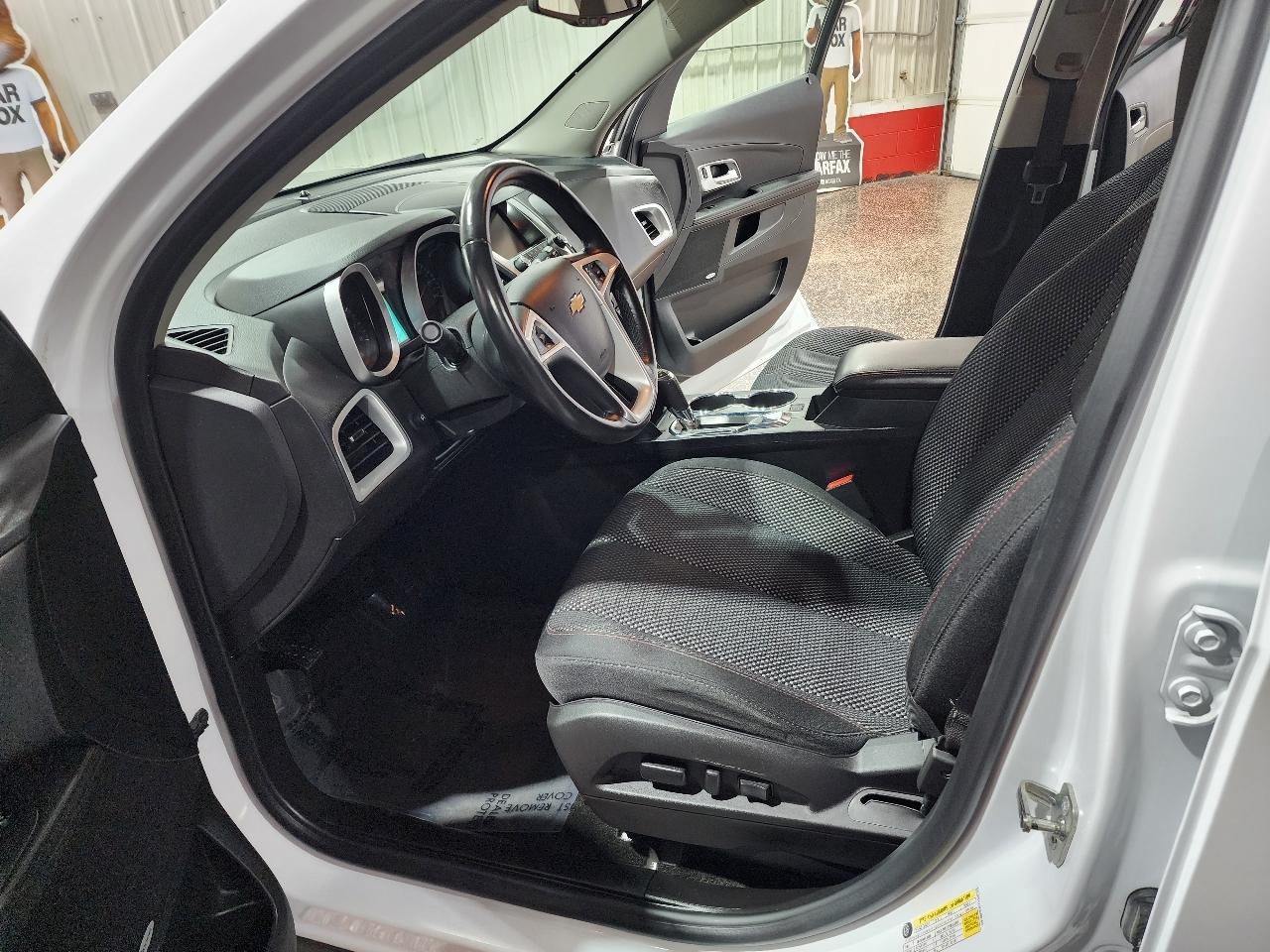 Chevrolet Equinox AWD 4dr LT w/1LT 2017