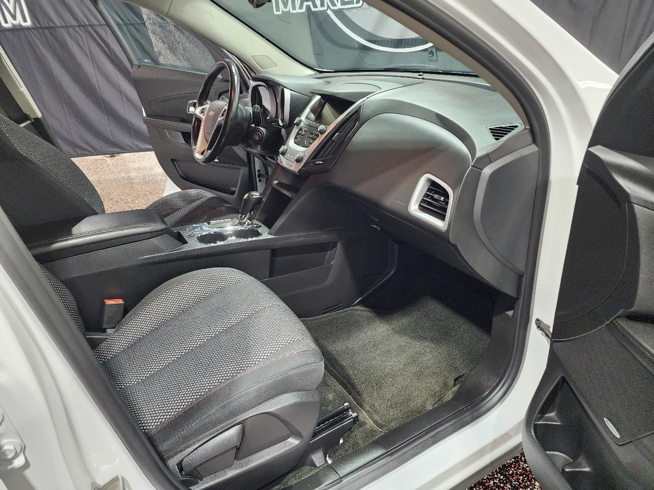 Chevrolet Equinox AWD 4dr LT w/1LT 2017
