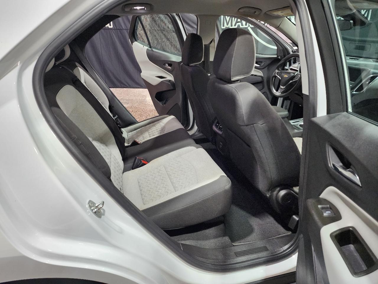 Chevrolet Equinox FWD 4dr LS w/1LS 2022