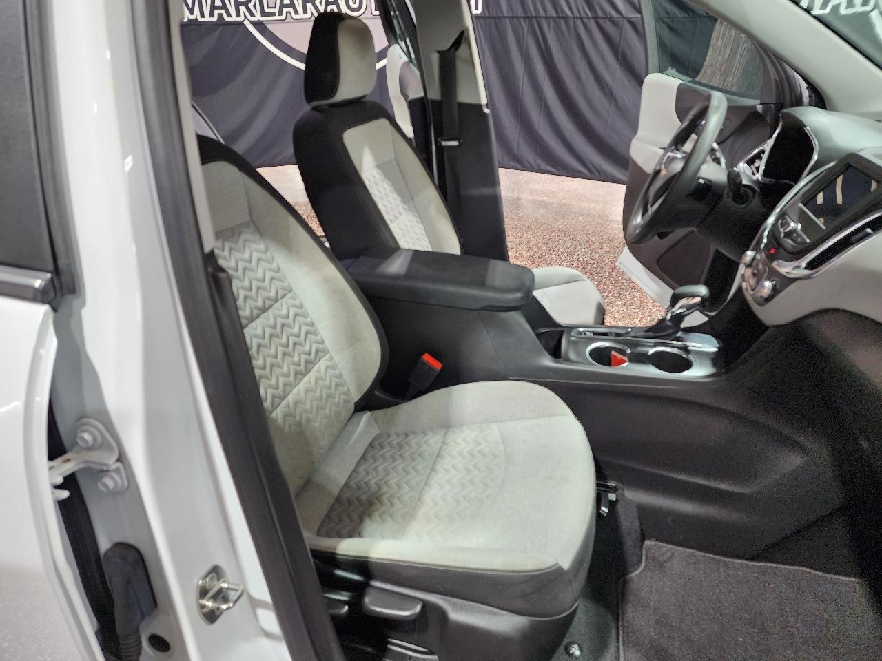 Chevrolet Equinox FWD 4dr LS w/1LS 2022