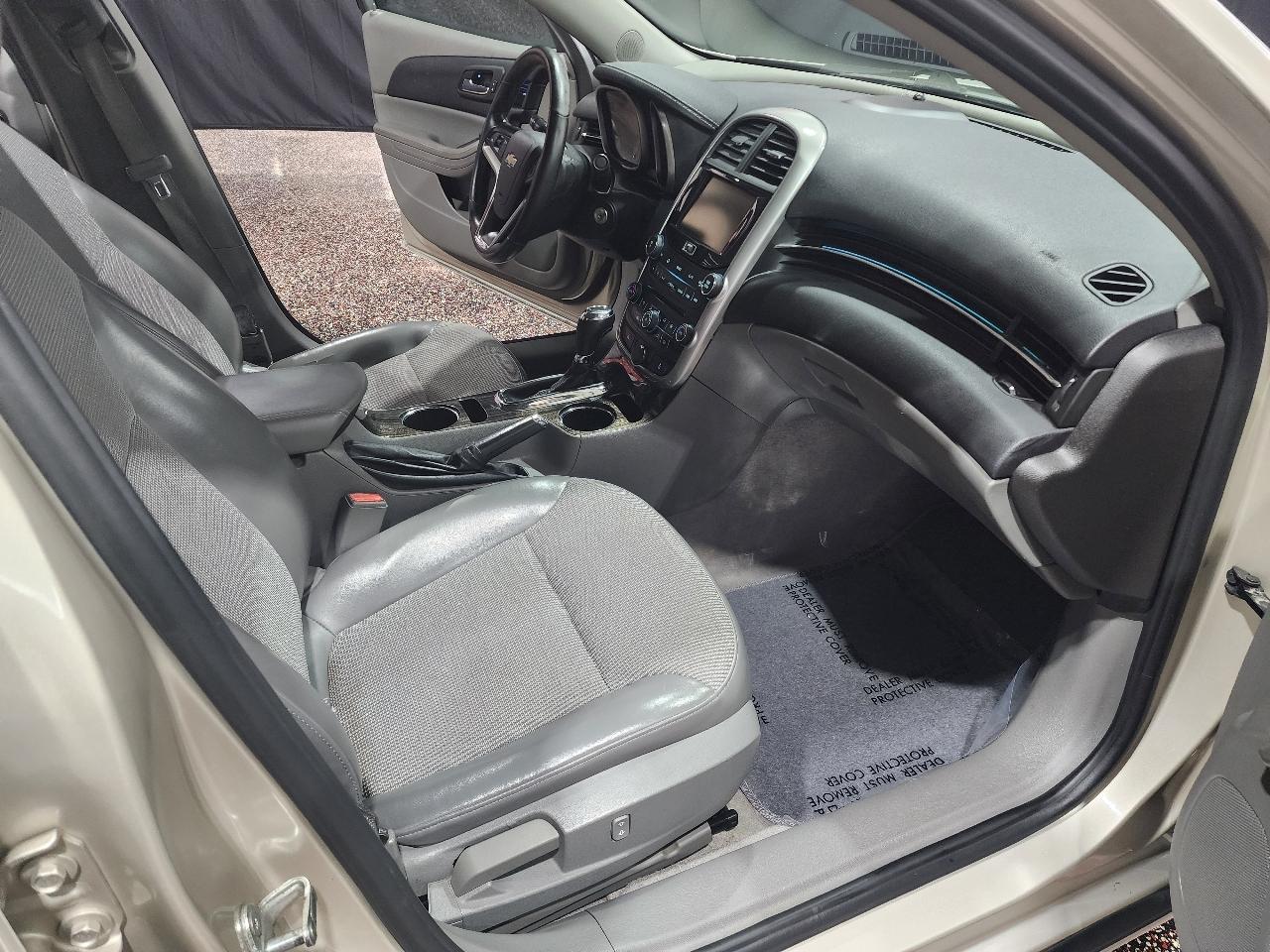 Chevrolet Malibu 4dr Sdn LT w/2LT 2014