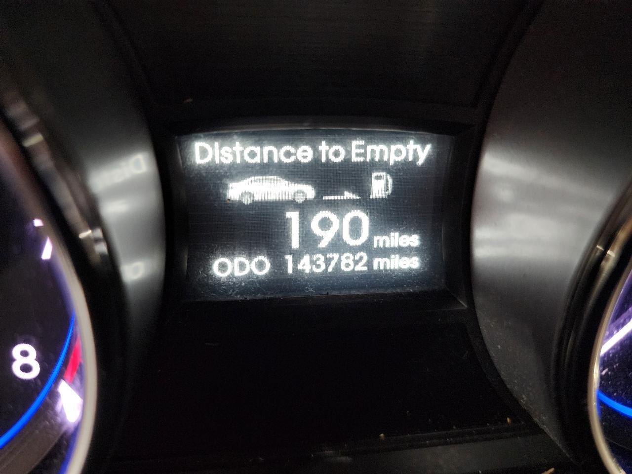 Hyundai Sonata 4dr Sdn 2.4L Auto GLS 2011