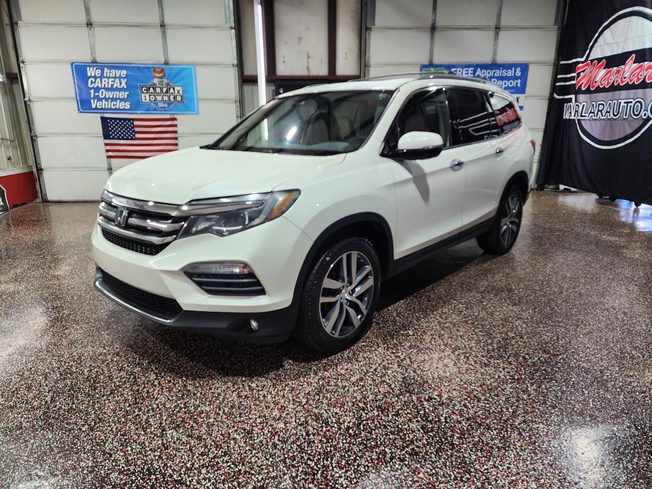 Honda Pilot Touring AWD 2017