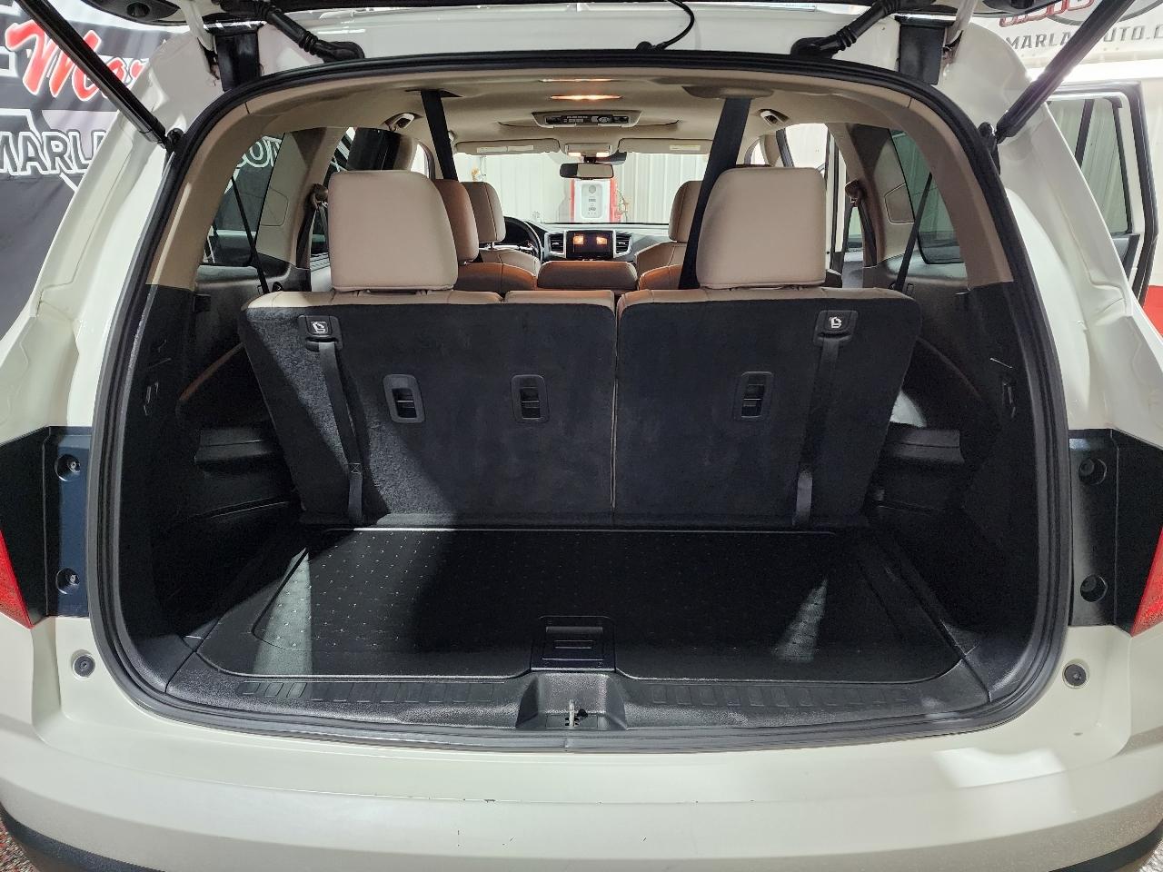 Honda Pilot Touring AWD 2017